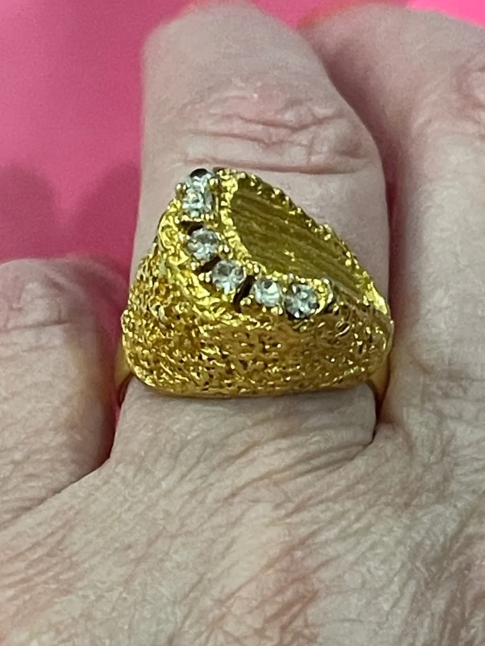 Gold Plated Beehive”Textured VINTAGE Dome Ring w/6 Diamond Accents -